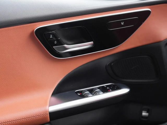 Mercedes-Benz C 220 AVANTGARDE C 220 d Estate