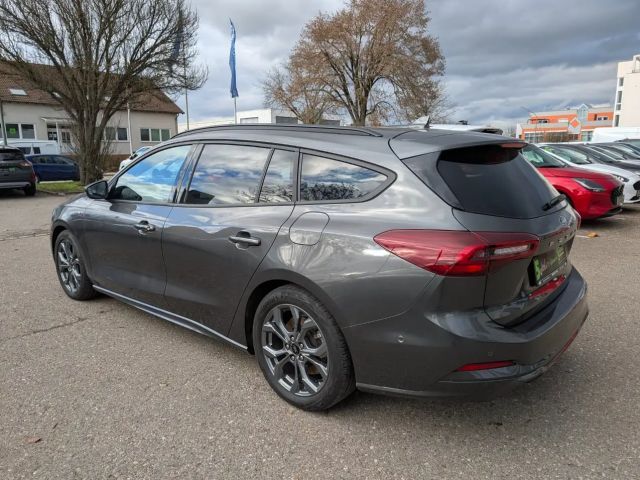 Ford Focus ST Line Wagon