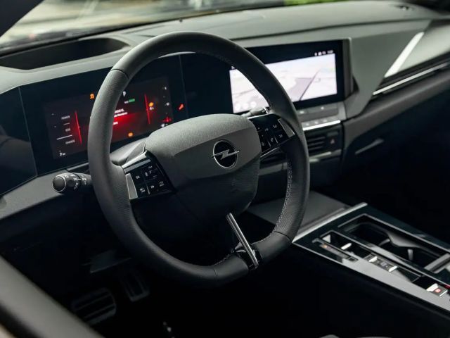 Opel Astra GS-Line Grand Sport