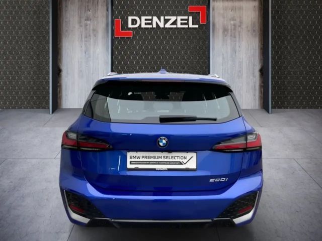 BMW 220 220i Active Tourer Sedan