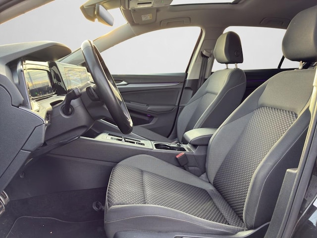 Volkswagen Golf 2.0 TDI DSG Golf VIII IQ.Drive