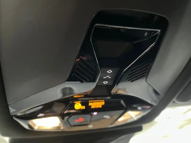 BMW 118 118d M-Sport Sedan