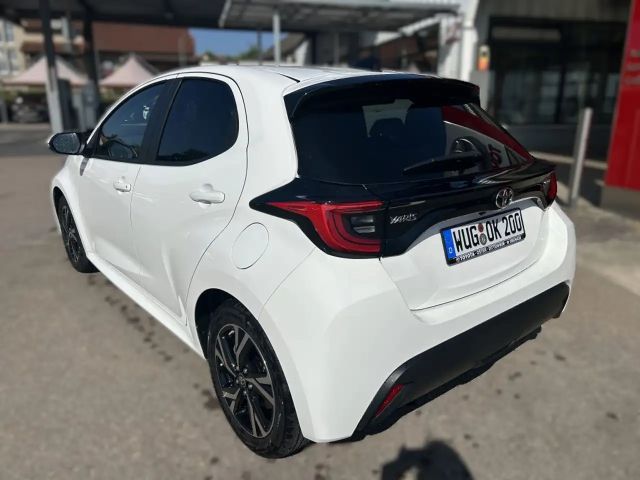 Toyota Yaris Hatchback Hybride VVT-i