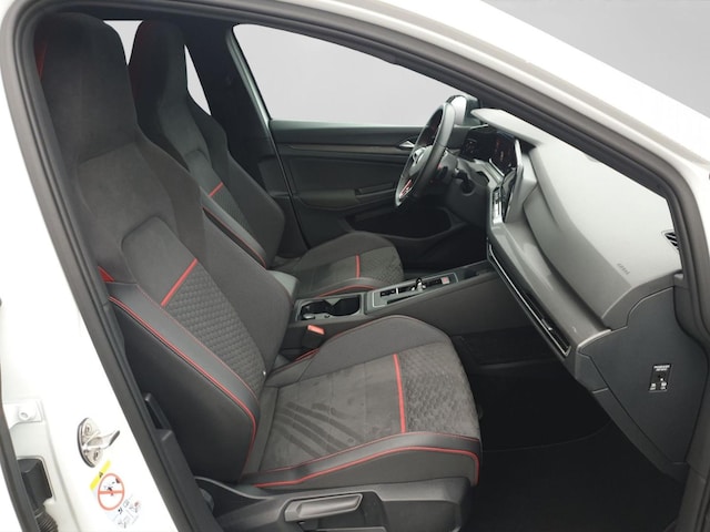 Volkswagen Golf GTI Style