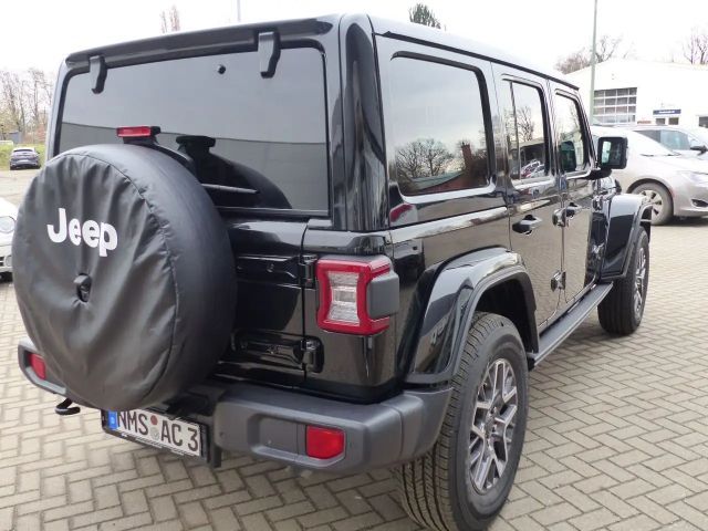 Jeep Wrangler Sahara