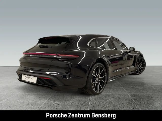Porsche Taycan Sport Turismo Turbo