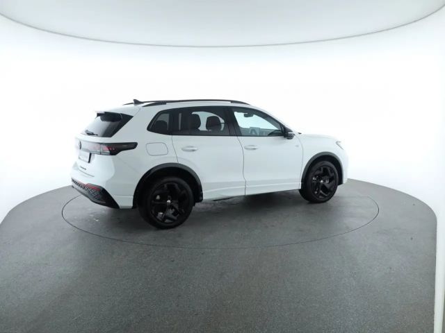 Volkswagen Tiguan 4Motion DSG R-Line