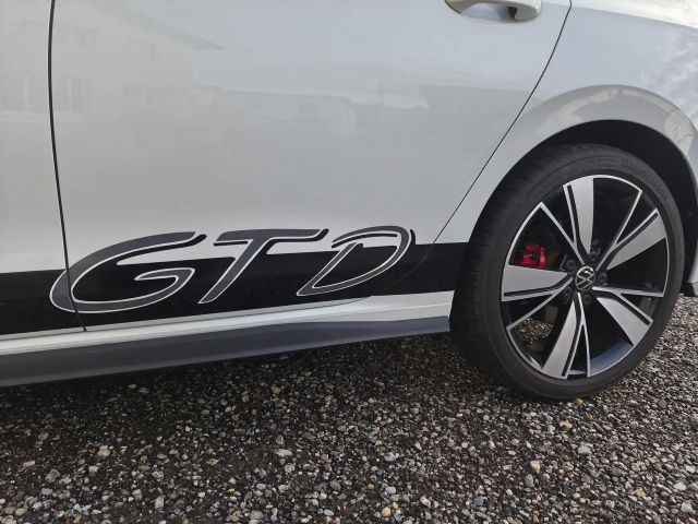 Volkswagen Golf GTD