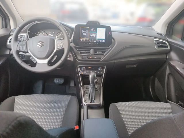 Suzuki S-Cross Hybrid