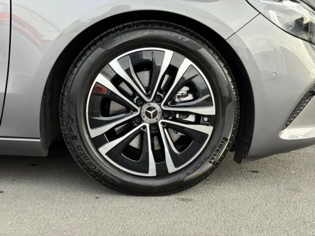 Mercedes-Benz B 180 Progressive