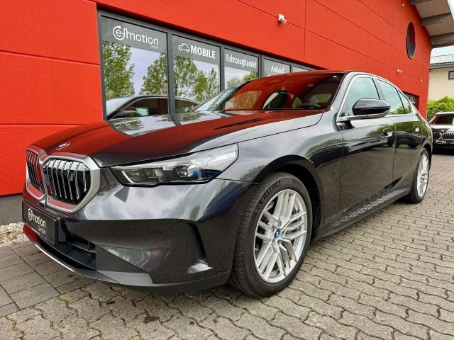 BMW i5 Sedan eDrive40