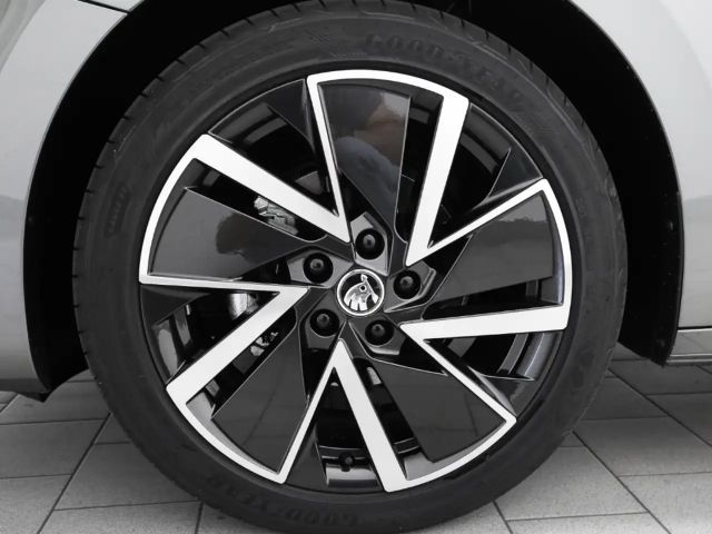 Skoda Octavia 2.0 TDI Combi Sportline