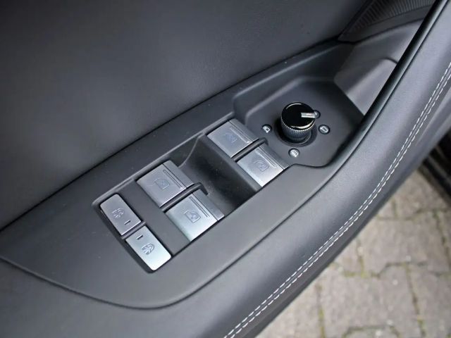 Audi S6 Avant Quattro