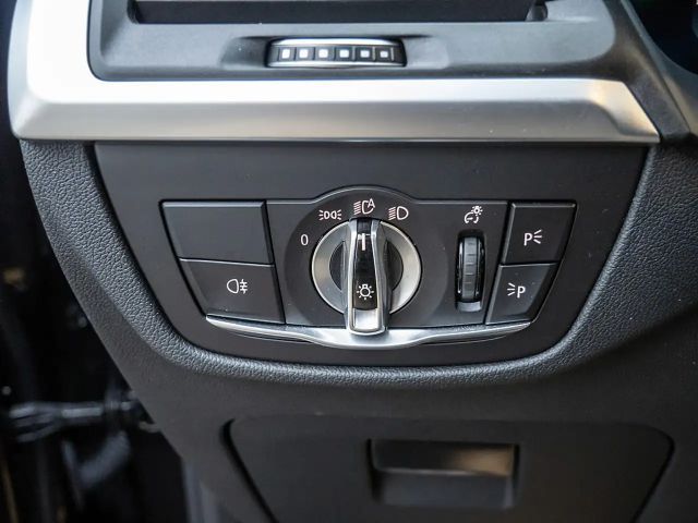 BMW X4 40i LASER+STANDHZG+AHK+PANO SITZBELÜFTUNG