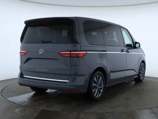 Volkswagen Multivan 2.0 TDI DSG Style T7