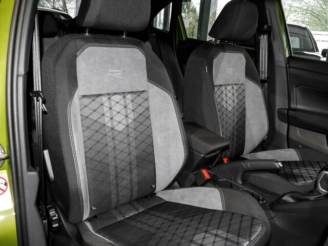 Volkswagen Taigo Taigo 1.0 R-LINE DSG NAVI BLACKSTYLE MATRIXLED