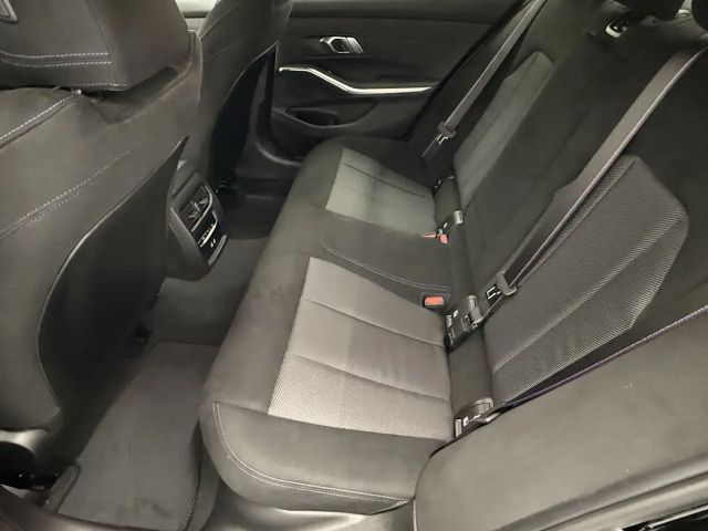 BMW 320 320d Sedan xDrive