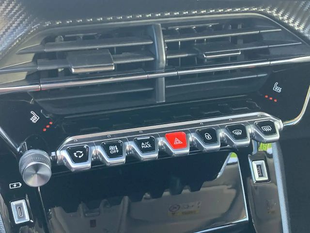 Peugeot E-2008 Allure Pack