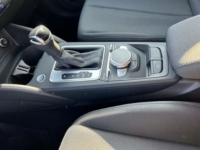 Audi Q2 35 TDI S-Line S-Tronic