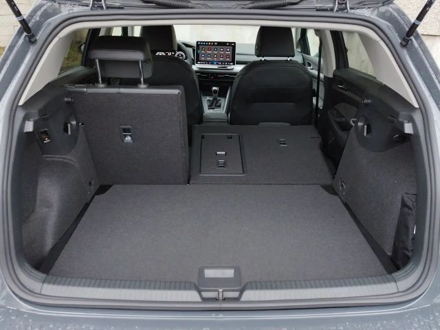 Volkswagen Golf Rabbit TSI