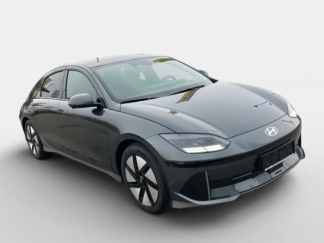 Hyundai IONIQ 6 PLUS LINE 77,4 kWh inkl. Technik-Pa. & Sch