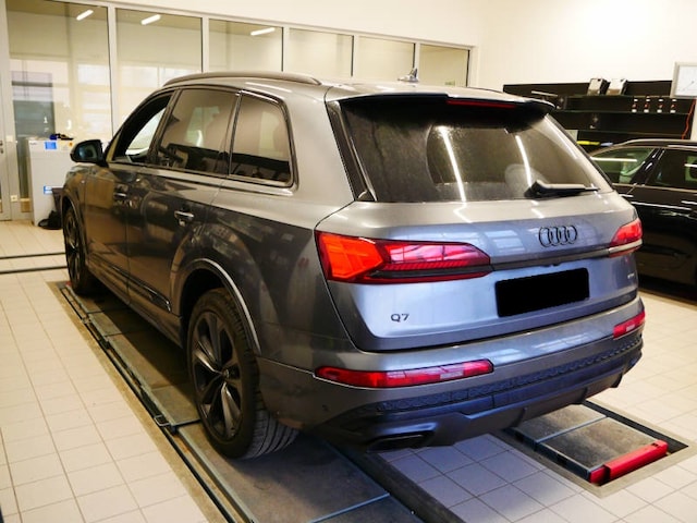 Audi Q7 50 TDI Quattro S-Line