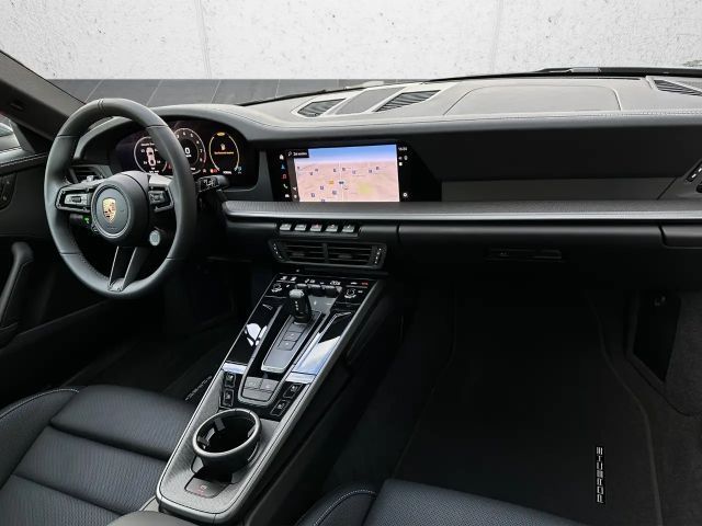 Porsche 992 Carrera Coupé