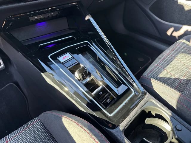 Volkswagen Golf DSG GTI