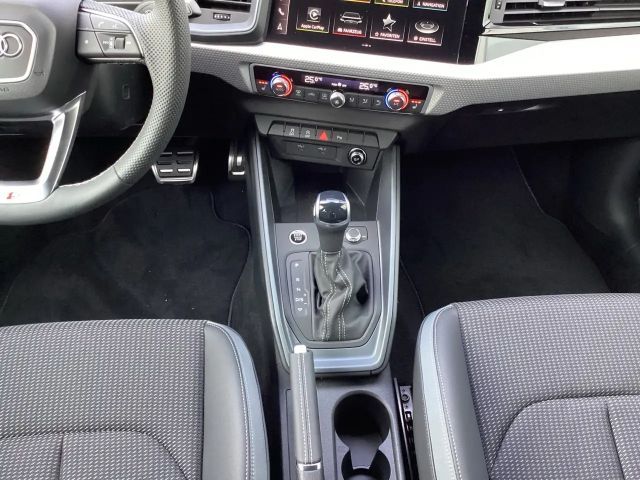 Audi A1 1.0 TFSI Allstreet S-Tronic