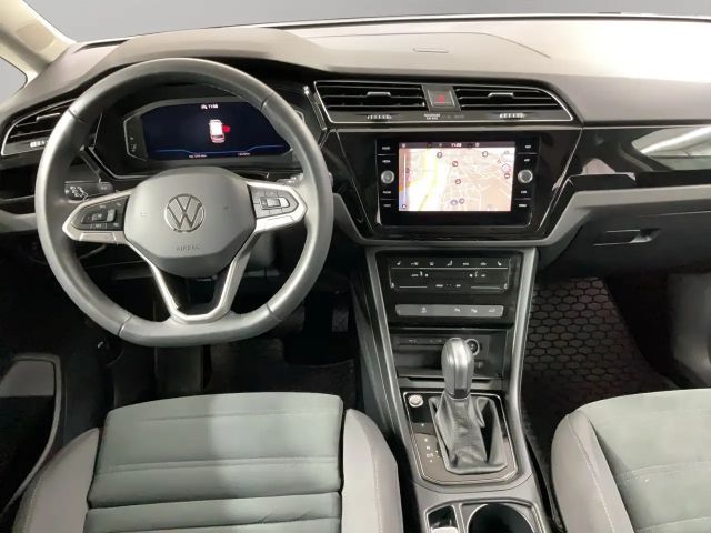 Volkswagen Touran 1.5 TSI Highline