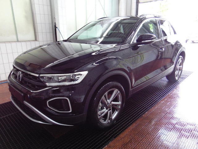 Volkswagen T-Roc 1.5 TSI DSG AHK/NAVI/RÜ-KAMERA