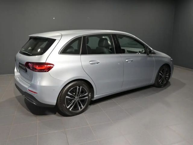 Mercedes-Benz B 200 Progressive