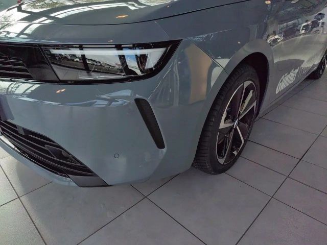 Opel Astra 1.2 Turbo Edition Sports Tourer