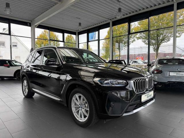 BMW X3 xDrive30e