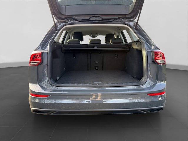 Volkswagen Golf DSG Life Variant