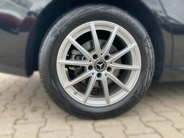 Mercedes-Benz CLA 200 CLA 200 d Shooting Brake