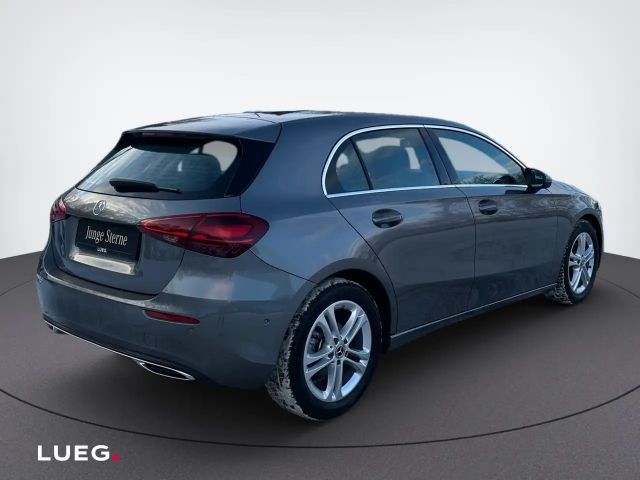 Mercedes-Benz A 200 Progressive