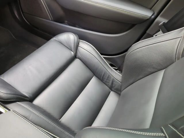 Volvo V90 R-Design Recharge T8