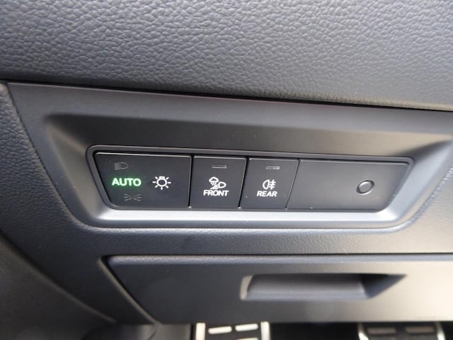 Volkswagen Touareg Touareg 3.0  R-L  DT210TDI A8A