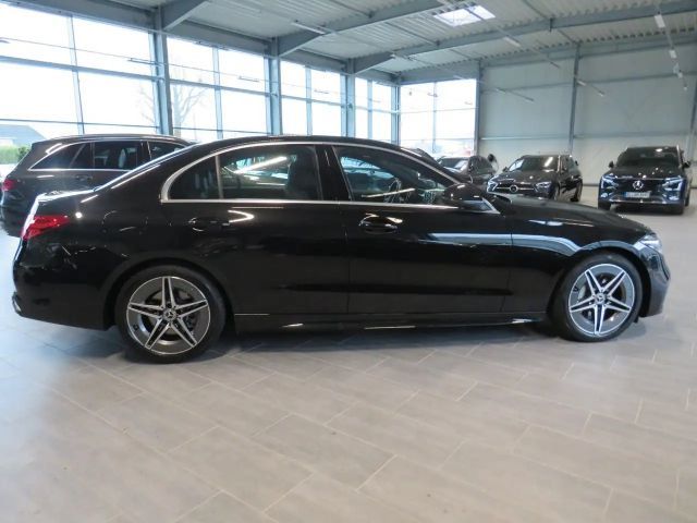 Mercedes-Benz C 300 AMG Line C 300 d Sedan