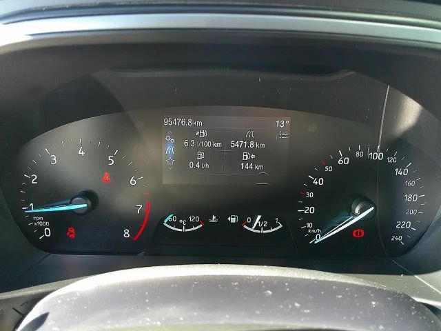 Ford Focus EcoBoost ST Line Style