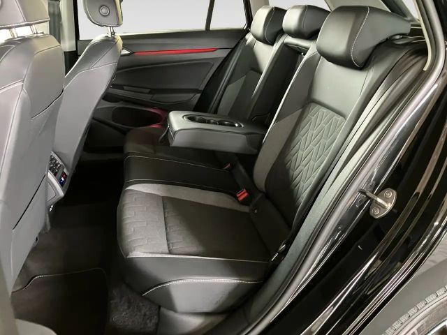 Volkswagen Golf DSG Variant