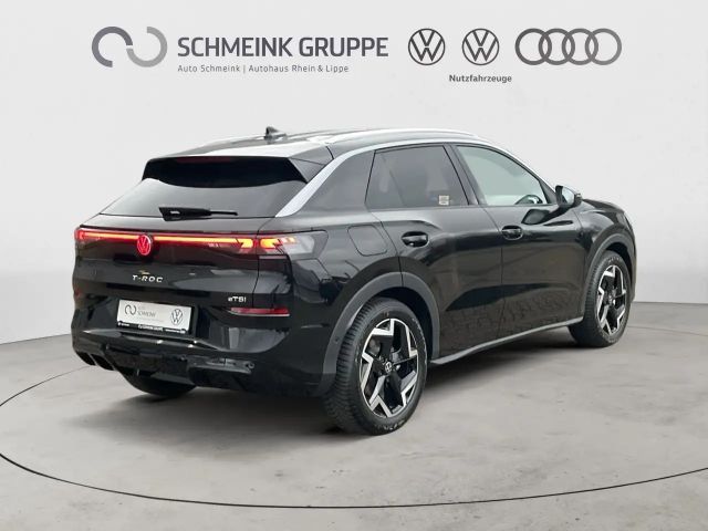 Volkswagen T-Roc 1.5 eTSI DSG R-Line