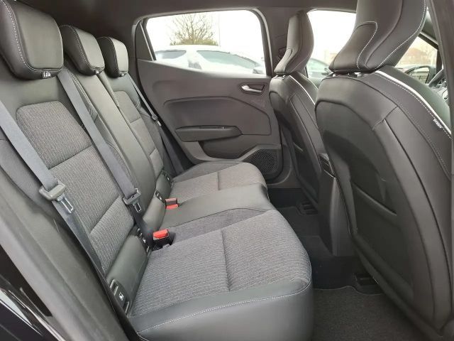 Renault Clio EDC Intens TCe 130