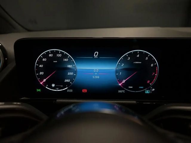 Mercedes-Benz GLA 180 Progressive