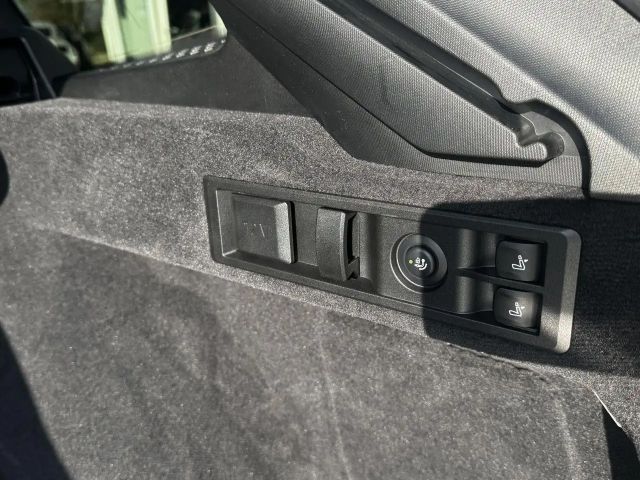 BMW 330 330d M-Sport Touring