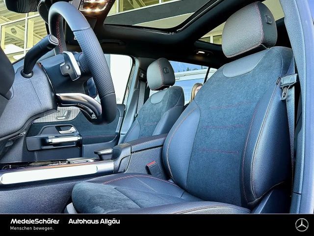 Mercedes-Benz EQB 300 4MATIC AMG Line