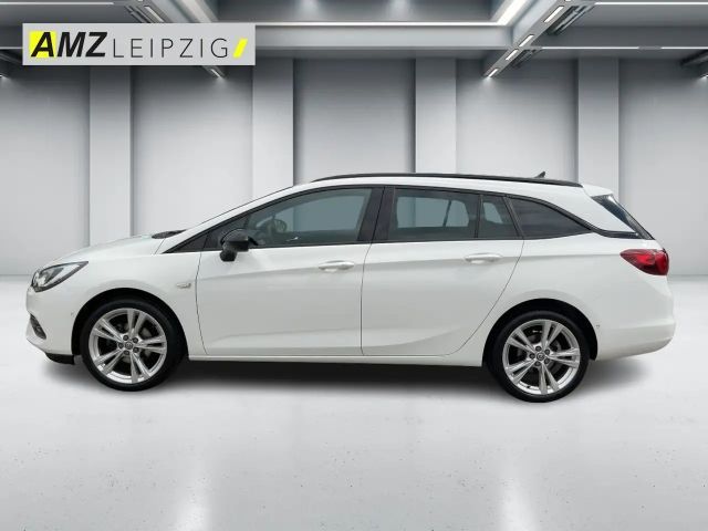 Opel Astra Sports Tourer Ultimate