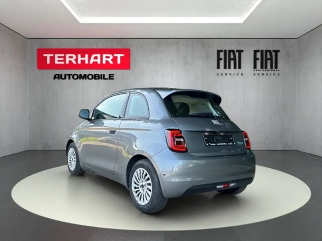 Fiat 500e 42kWh/Tempomat/Rückfahrkamera/Keyless-Entry