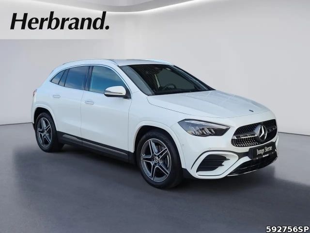 Mercedes-Benz GLA 220 4MATIC AMG Line GLA 220 d
